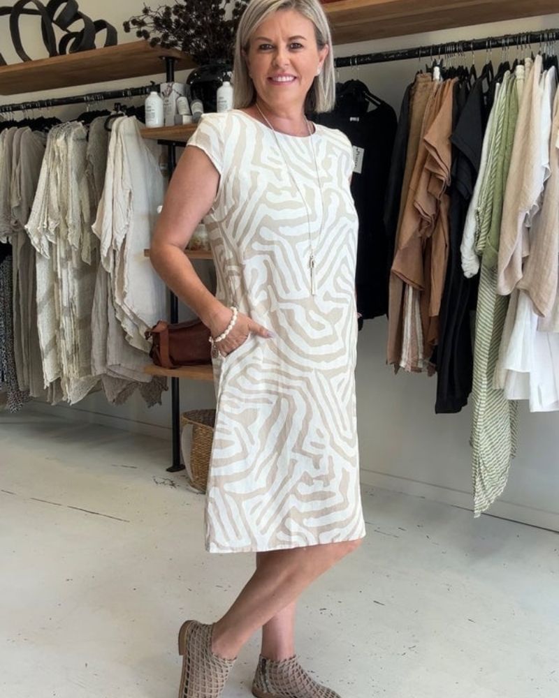 Avanille | Comfortable Round Neck Summer Dress