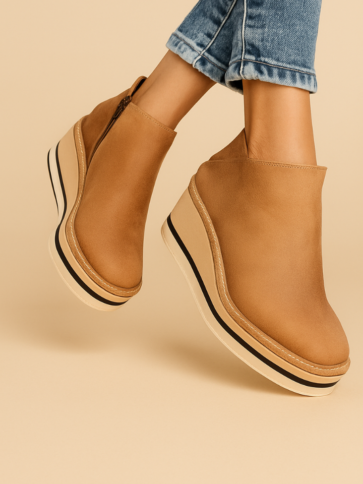 THE EMMY WATERPROOF SHOES