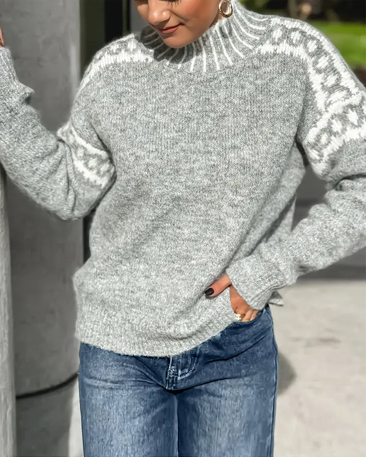 THE LUNA SOFT KNIT SWEATER