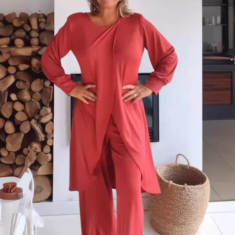 Danielle – Stunning Two-Piece Set for Women