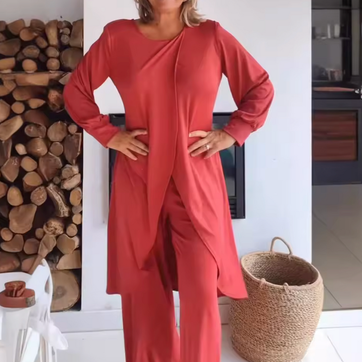 Danielle – Stunning Two-Piece Set for Women