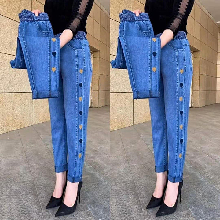 Soraya – Highly Stretchy Women’s Jeans with Heart Embroidery